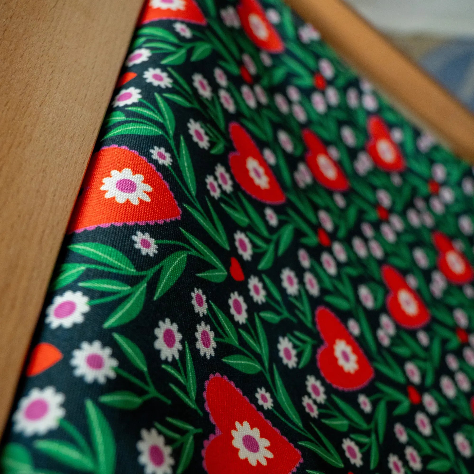 Chilienne bois Claire Iglesias – Floraison Graphique (édition limitée) SEZONS