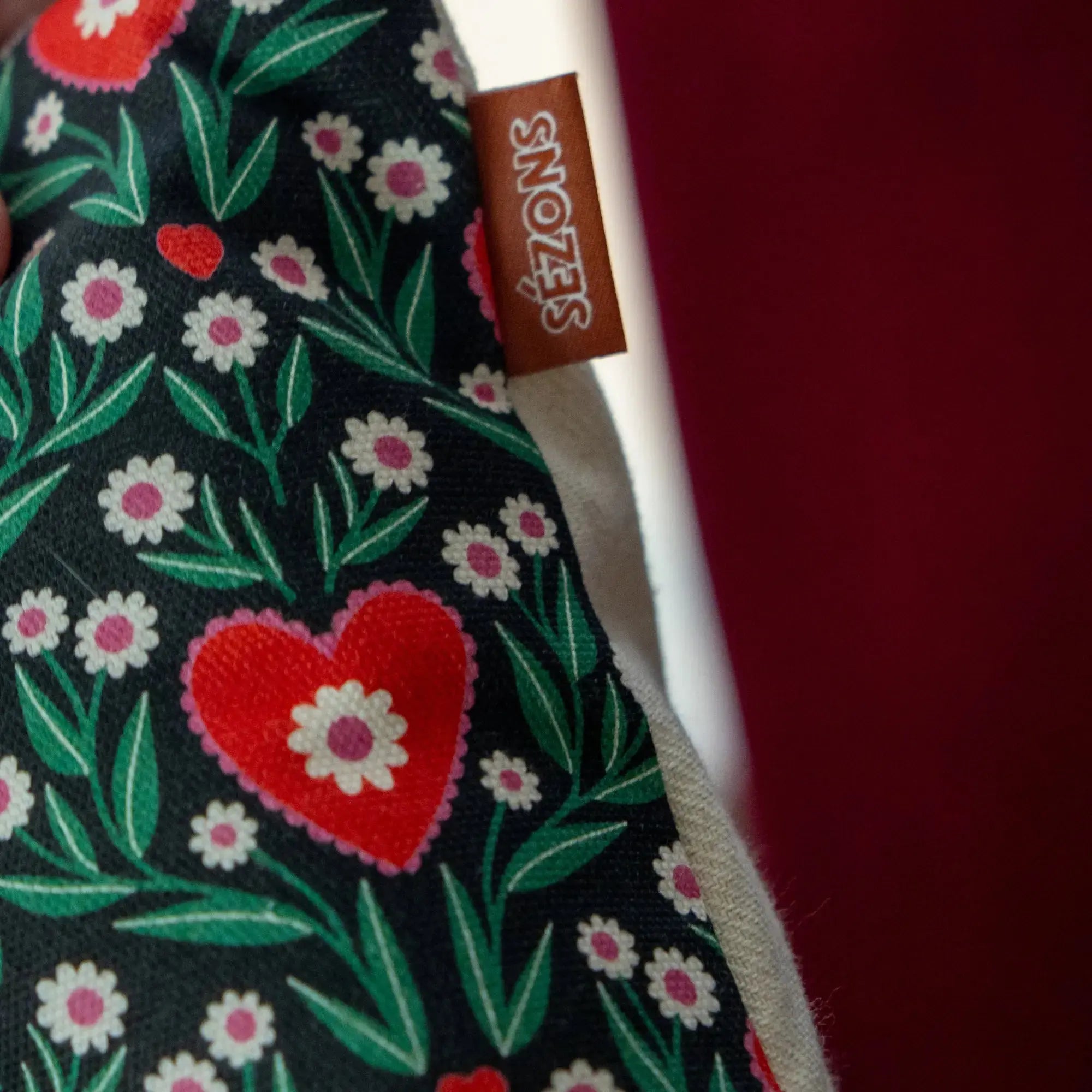 Coussin design – Motif Floraison Graphique (édition limitée) SEZONS