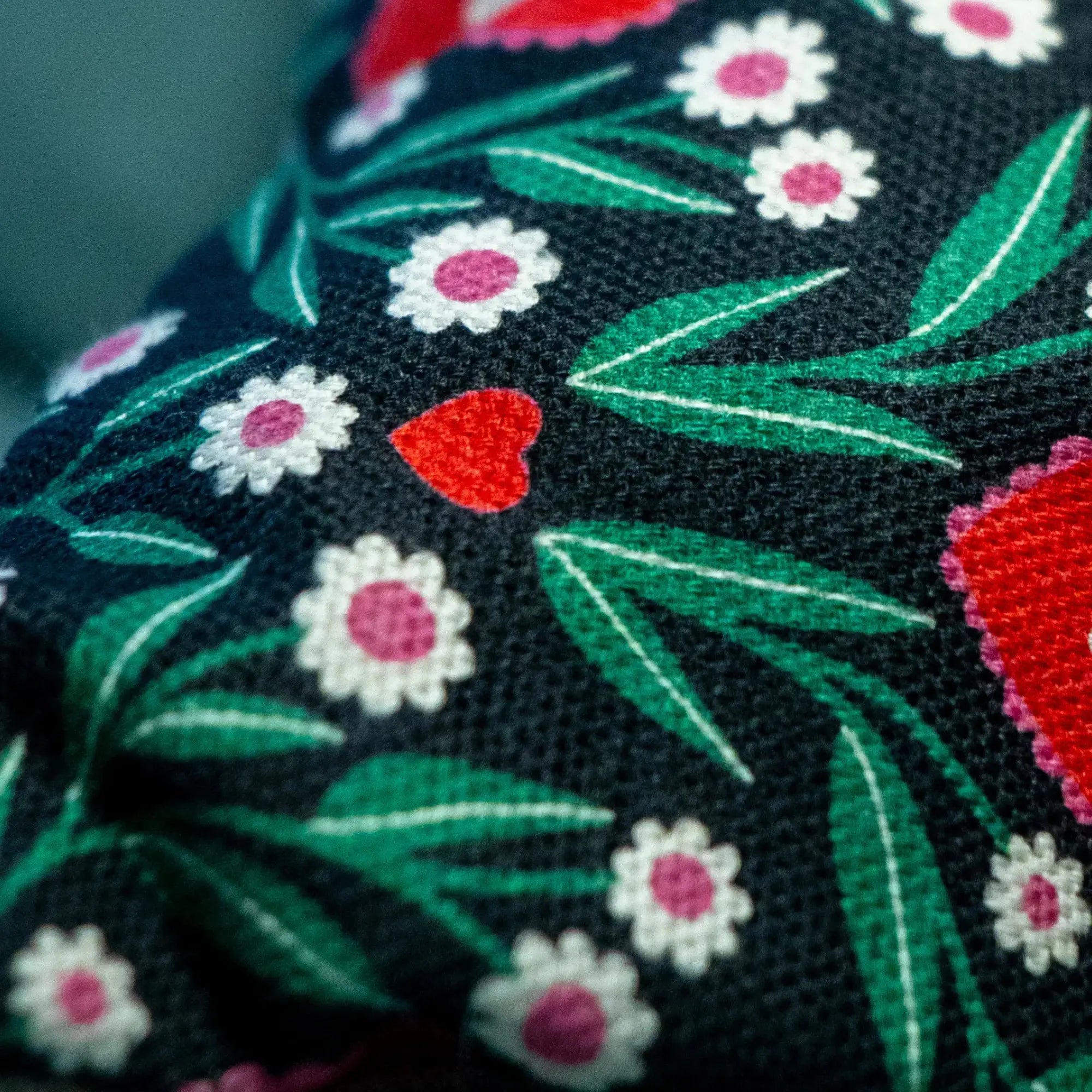 Coussin design – Motif Floraison Graphique (édition limitée) SEZONS