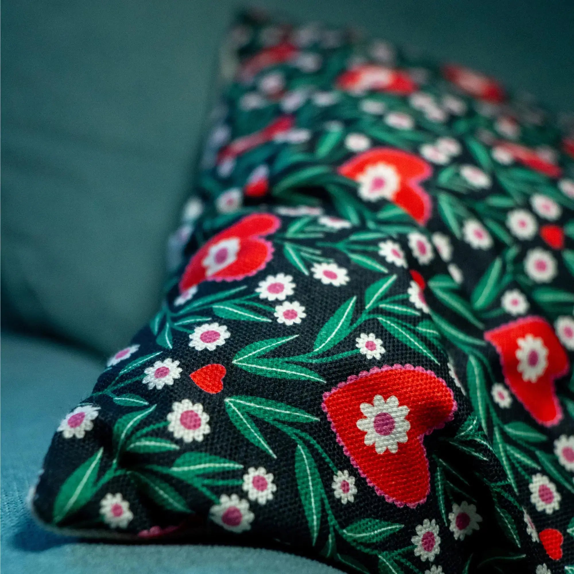 Coussin design – Motif Floraison Graphique (édition limitée) SEZONS